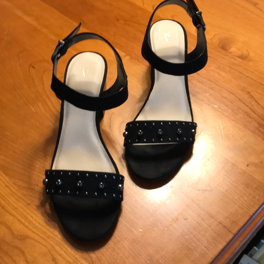 Women’s black Vera Wang sandals, 9 1/2, like new!